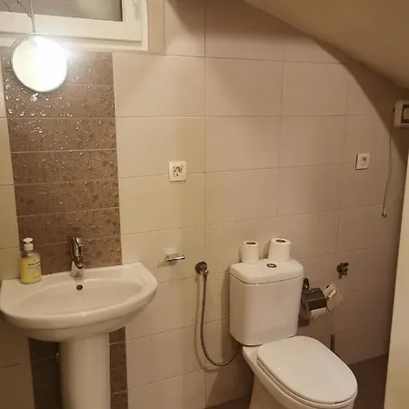 Agape Downtown Apartment Belgrade