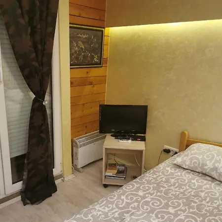 Agape Downtown Apartment Belgrade