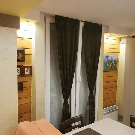 Agape Downtown Apartment