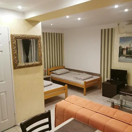 Agape Downtown Apartment Belgrade