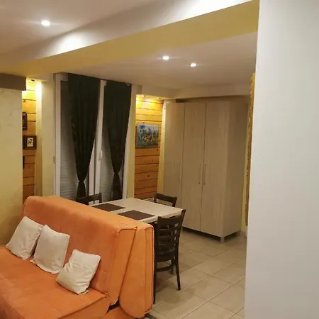 Agape Downtown Apartment Belgrade